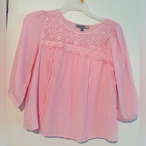 Figueroa & Flower cute pink top.